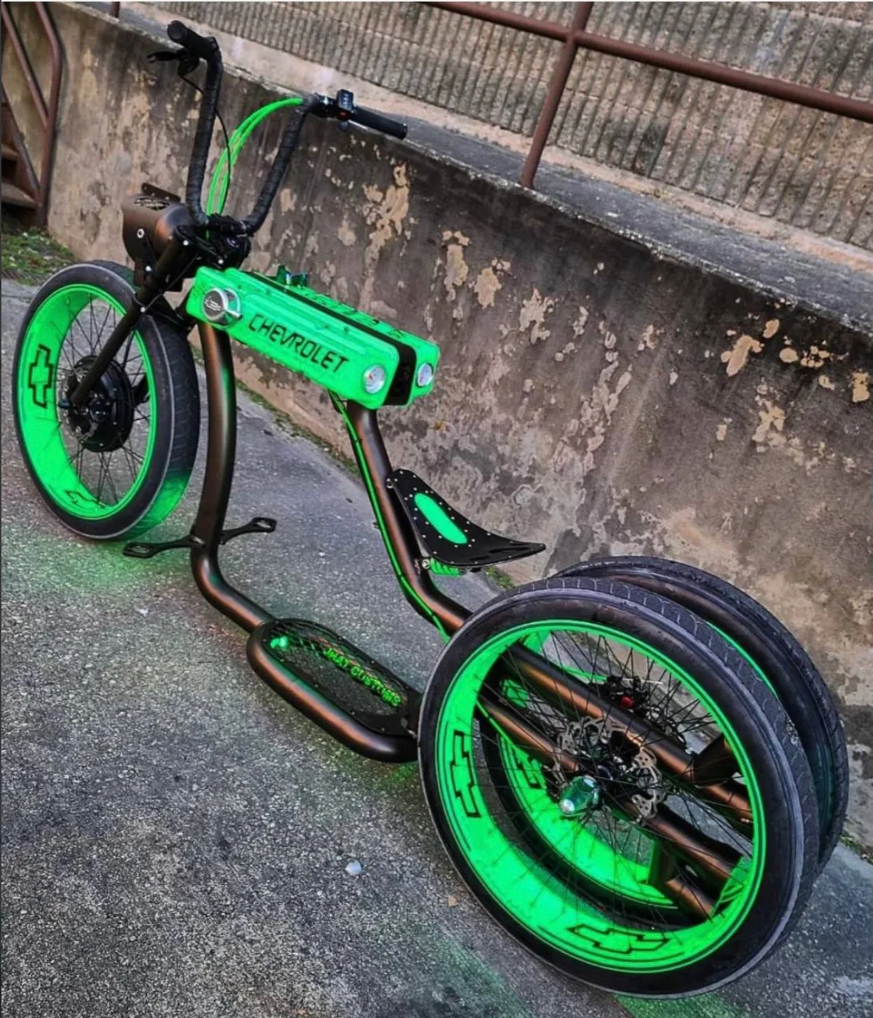 Hulk Edition – JRAT Customs Trike - Image 3