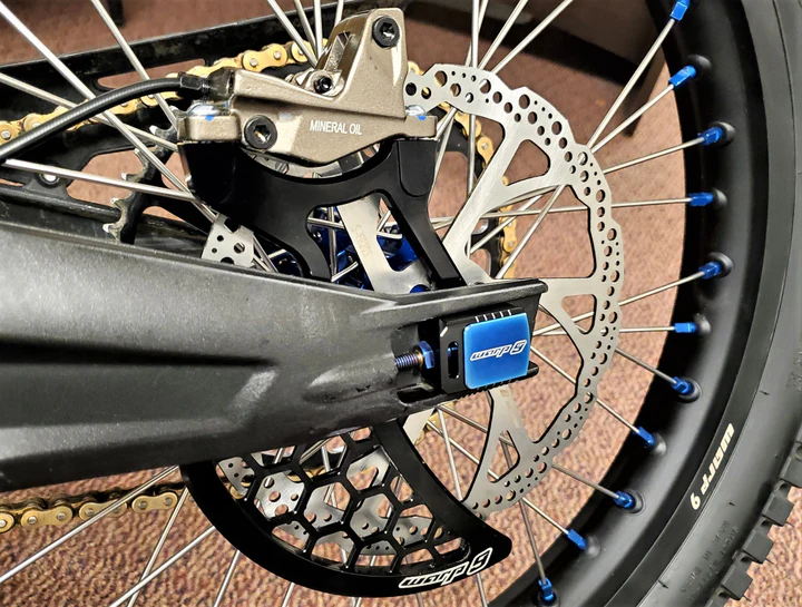 Warp 9 Rear disk guard - Image 3
